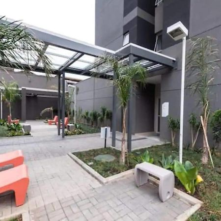 Studio - O Seu Melhor Lugar No Bras 200 Mts Metro Sao Paulo Exterior photo