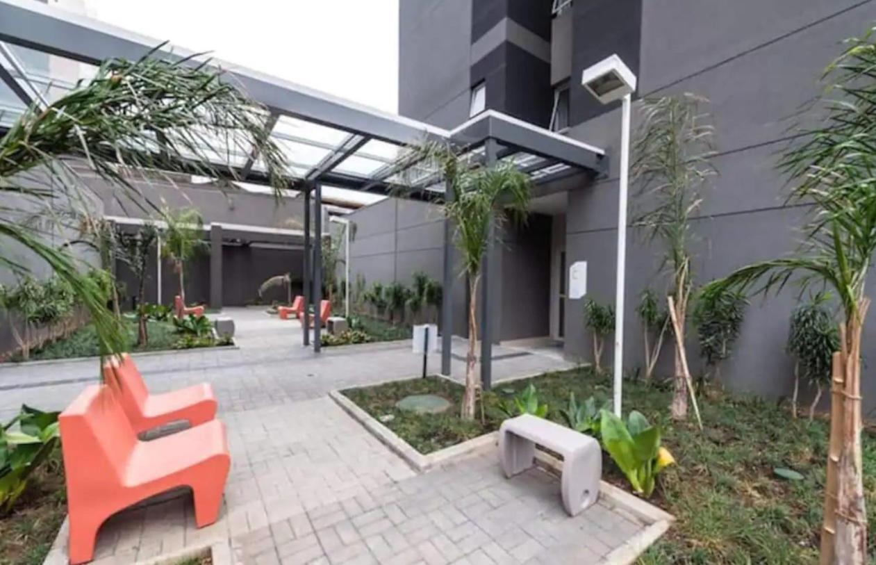 Studio - O Seu Melhor Lugar No Bras 200 Mts Metro Sao Paulo Exterior photo